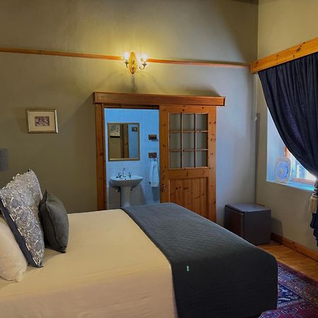 Port Wine Guesthouse Calitzdorp Bagian luar foto