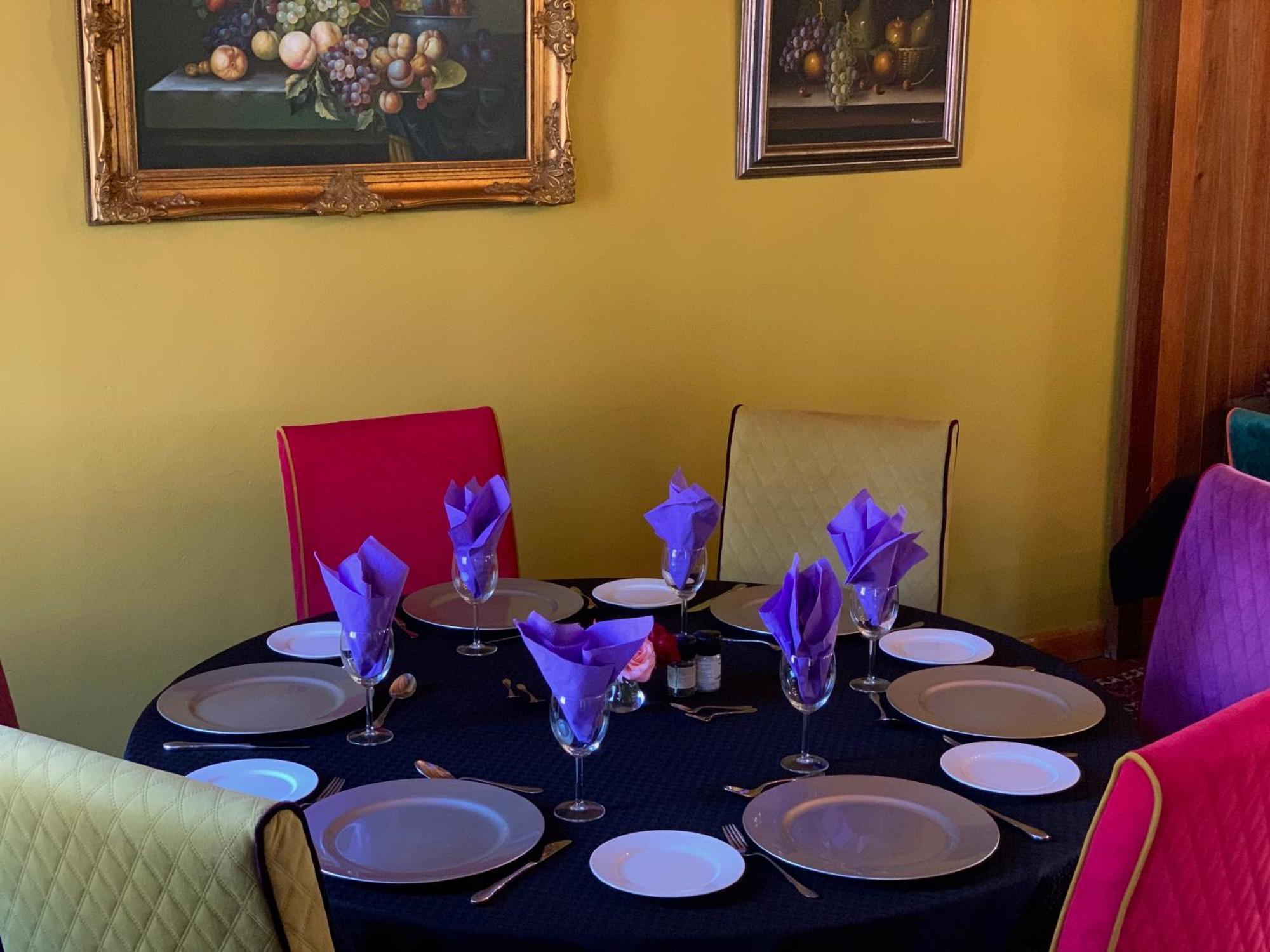 Port Wine Guesthouse Calitzdorp Bagian luar foto
