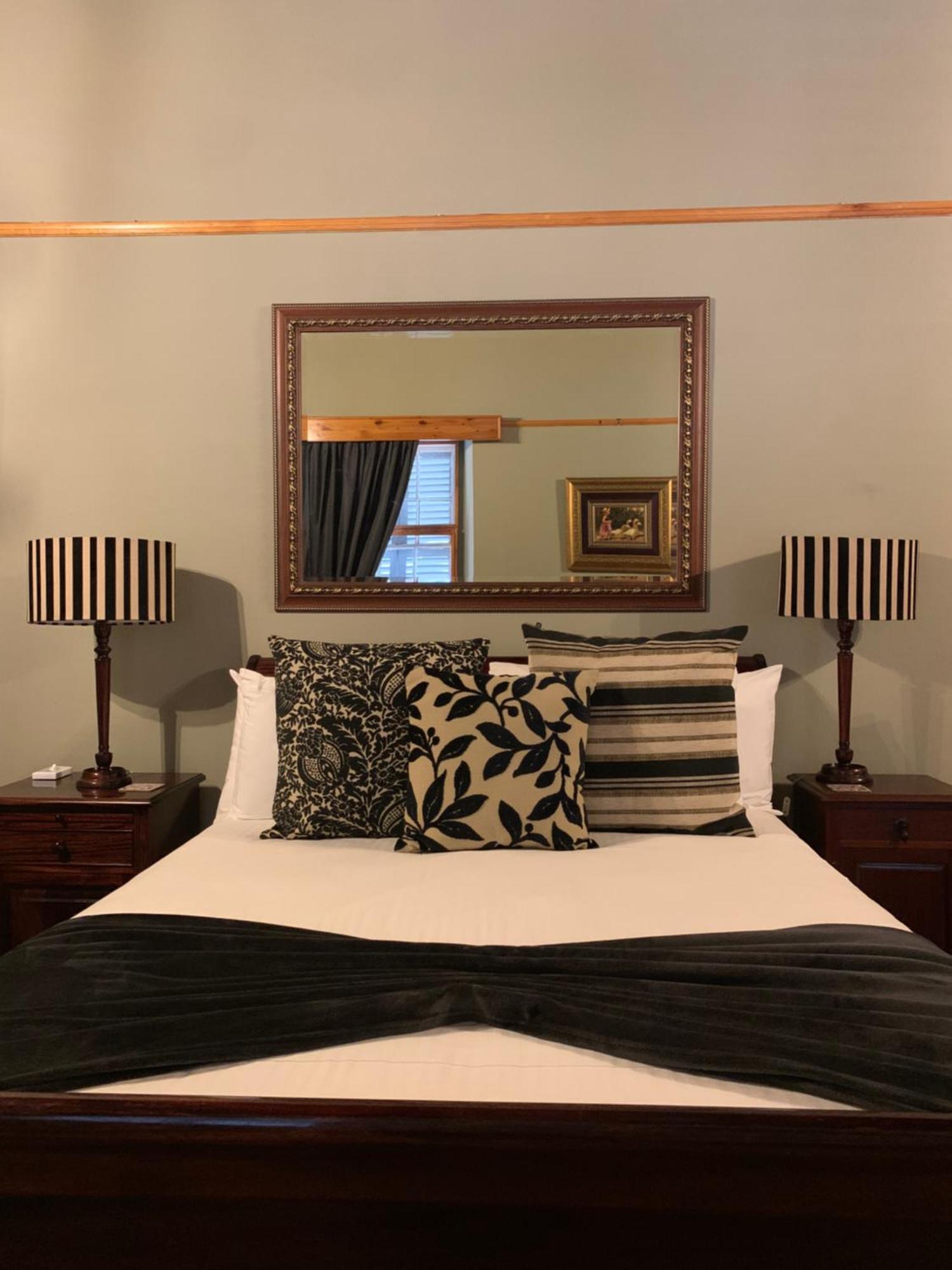 Port Wine Guesthouse Calitzdorp Bagian luar foto