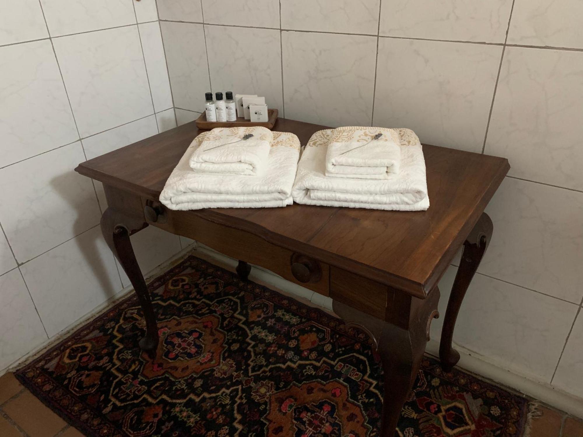 Port Wine Guesthouse Calitzdorp Bagian luar foto